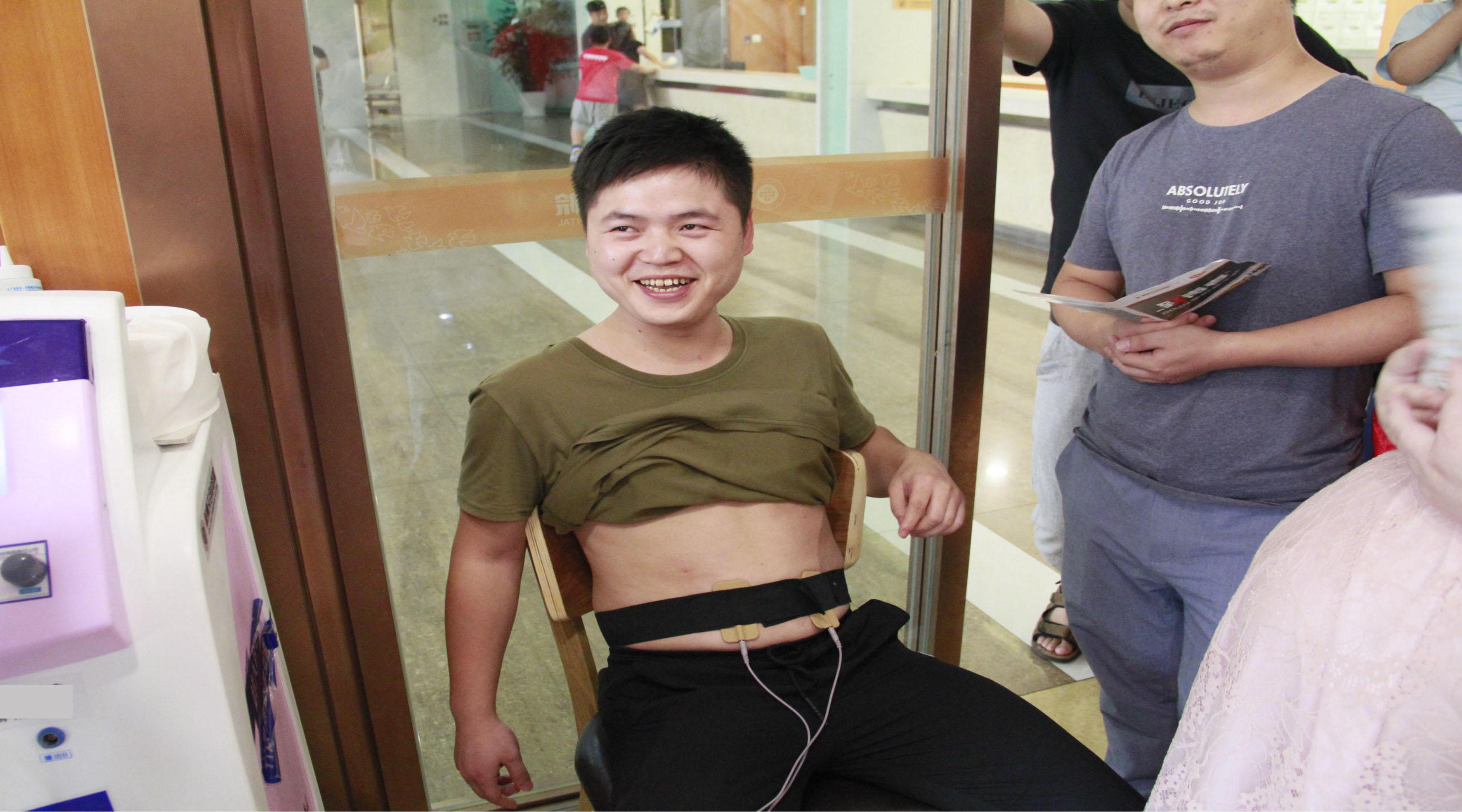 到场有礼|孕妇学校开课啦！“与爱同行，助力顺产”，准爸分娩阵痛体验，预约报名现已开启~